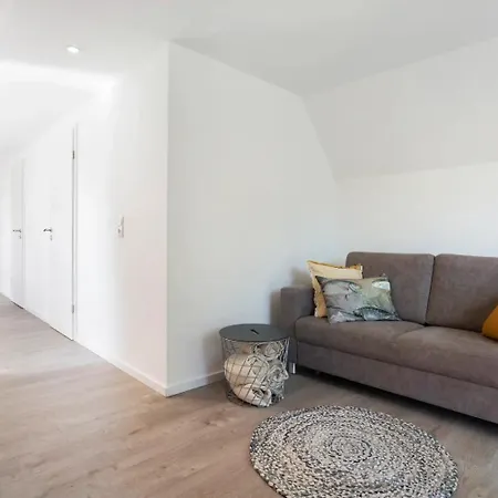 Wiesenau Grosszuegiges In By Restaurant Wiesenau Prerow