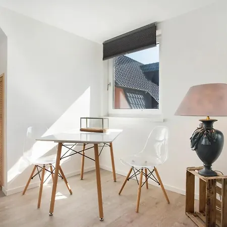 Βίλα Wiesenau Grosszuegiges In By Restaurant Wiesenau