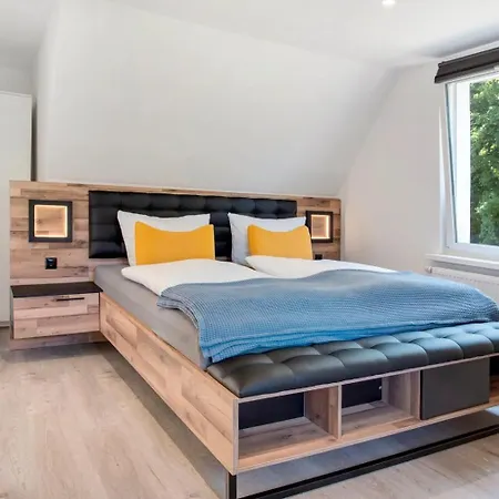 Wiesenau Grosszuegiges In By Restaurant Wiesenau Βίλα Prerow