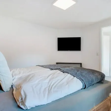 Βίλα Wiesenau Grosszuegiges In By Restaurant Wiesenau