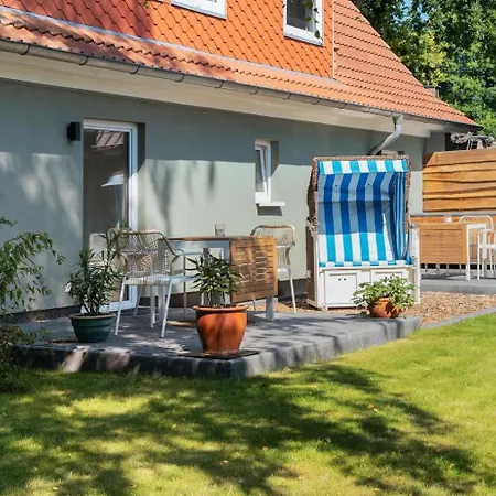 Wiesenau Grosszuegiges In By Restaurant Wiesenau Villa *